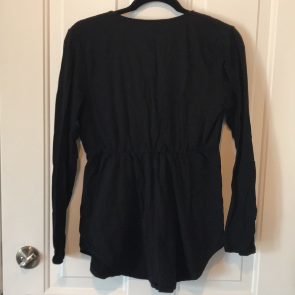 Old Navy Maternity Top - Picture 4 of 5